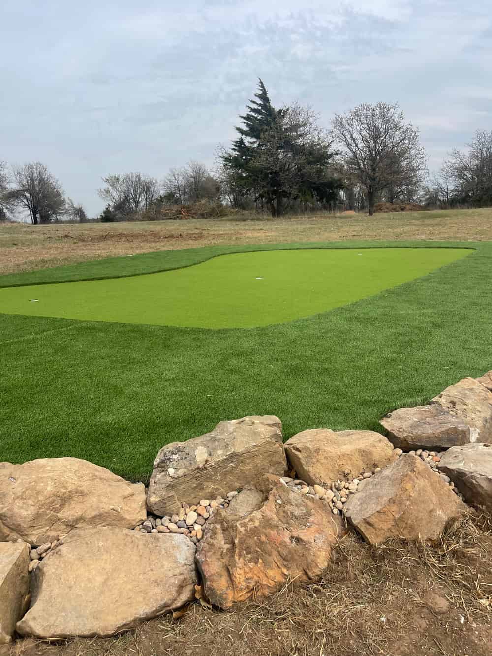 Putting Greens & Synthetic Turf Features image