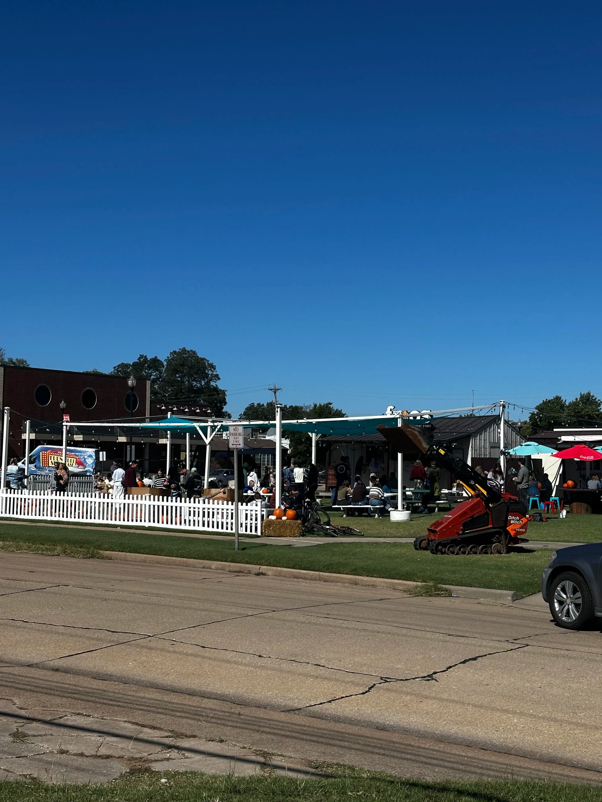 Gallery photos for 800 Pumpkins and 450 Coffees at Ruthie's Cup in Stillwater: Image #4