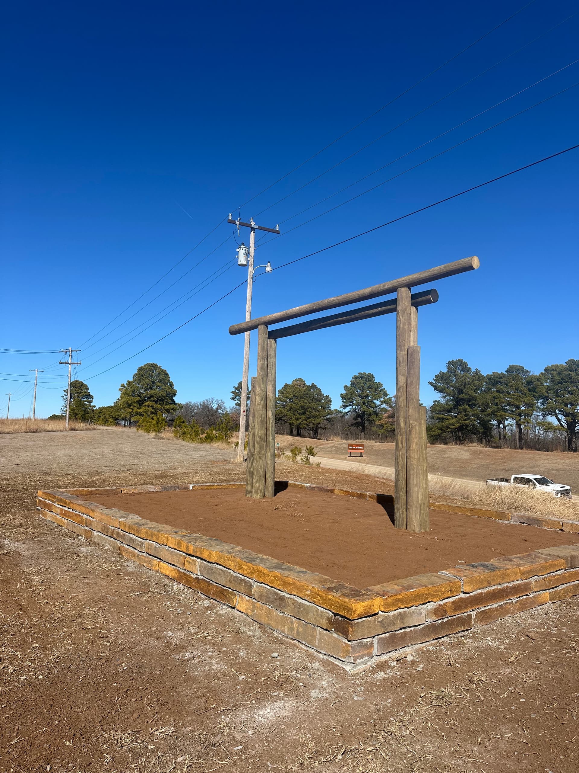 Gallery photos for Crafting a Stunning Entrance at Lake Carl Blackwell: Image #2