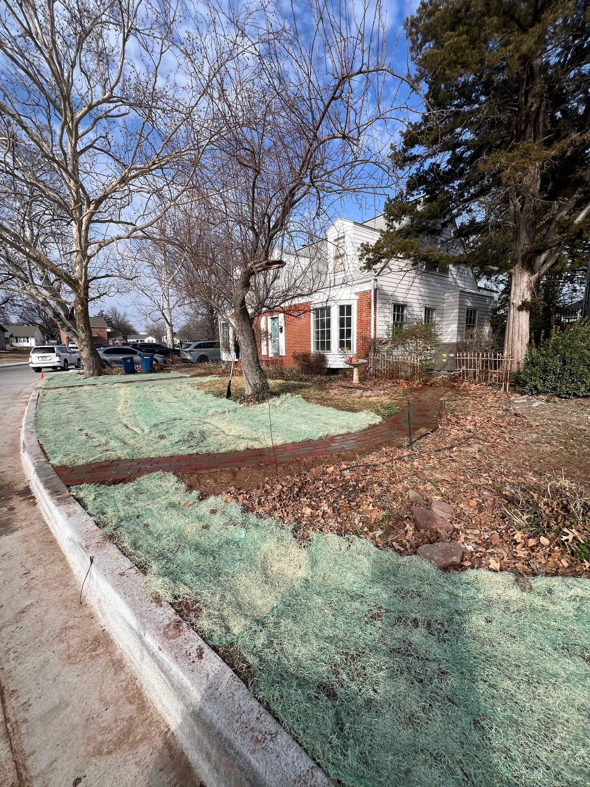 Gallery photos for Crafted Elegance with Recycled Brick Pavers: Image #8